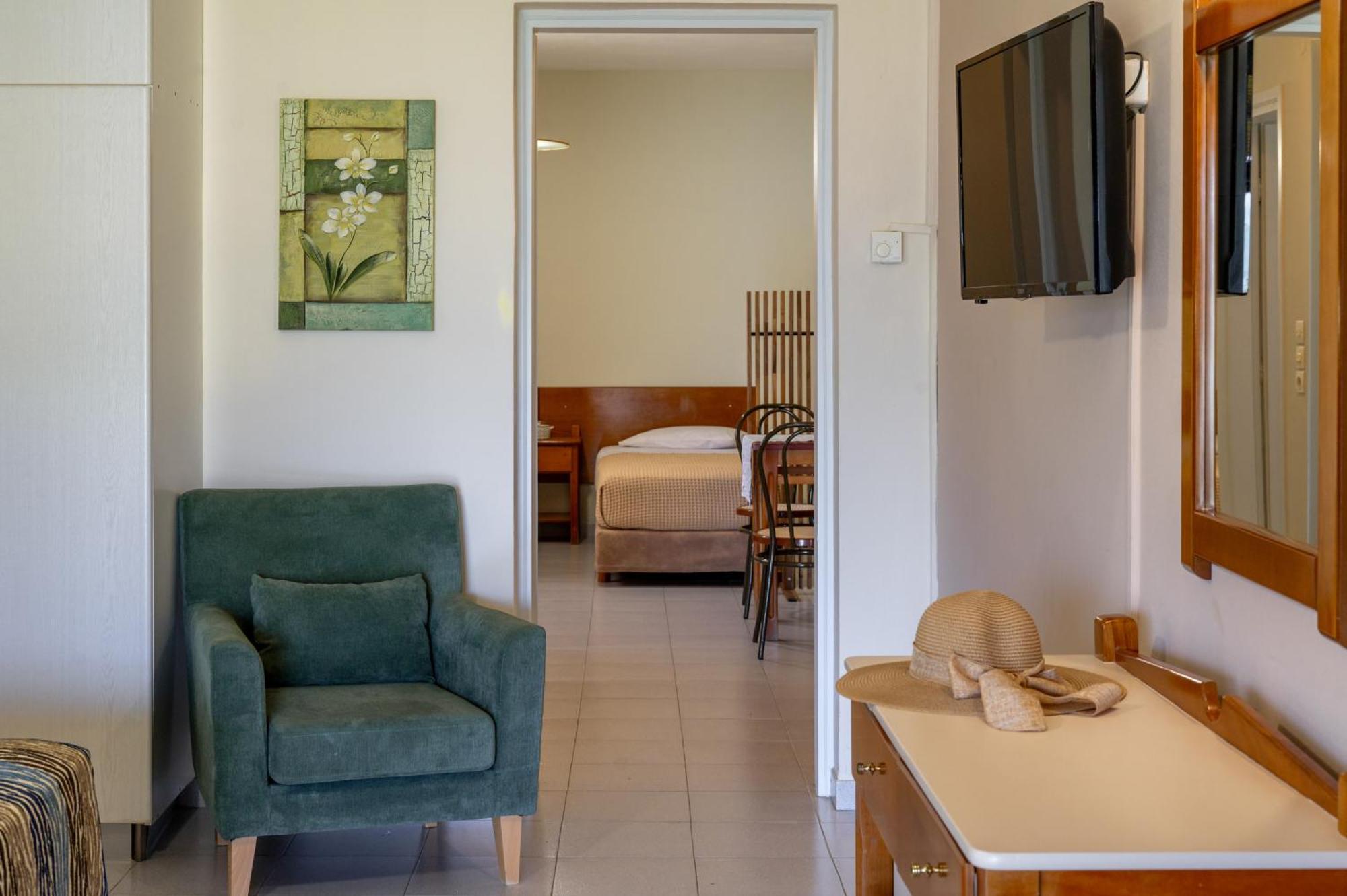 Hotel apartamentowy Rania - Rania & 2*
